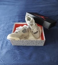 Air Jordan 4 Retro - Frozen