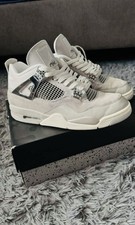 Jordan 4 Retro Frozen Moments