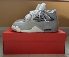 Jordan 4 Retro Frozen Moments
