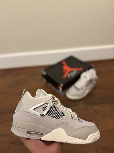 Jordan frozen moments uk9 5 - jordan,