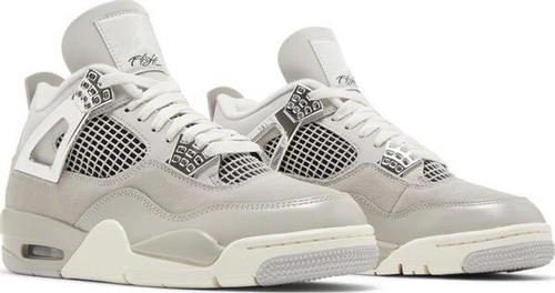 Wmns air jordan retro - jordan,